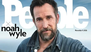 Ator Noah Wyle, de The Pitt, é eleito o homem mais sexy do mundo pela revista People
