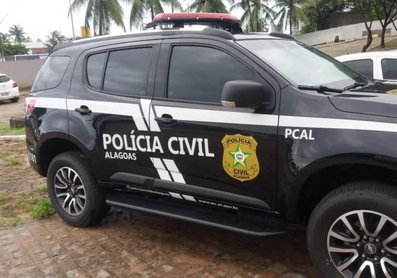 Ex-analista de RH suspeita de fraudar vale-alimentação é presa após prejuízo de R$ 43 mil a indústria em Maceió