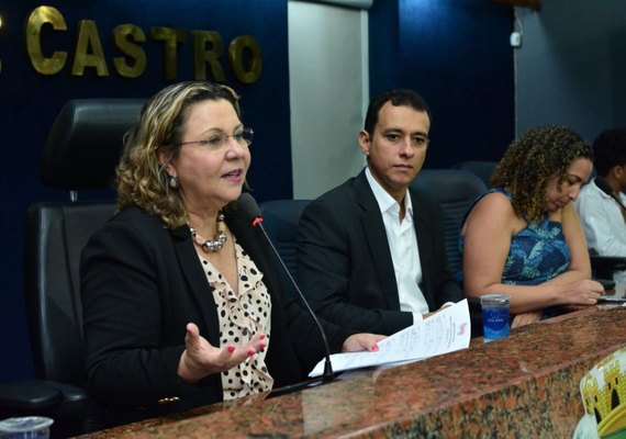 Audiência pública debate preconceito e inclusão de pessoas albinas