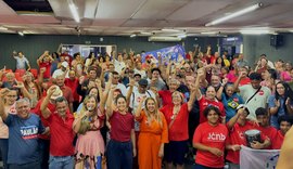 Dafne Orion lança pré-candidatura a deputada federal em plenária do PT em Maceió