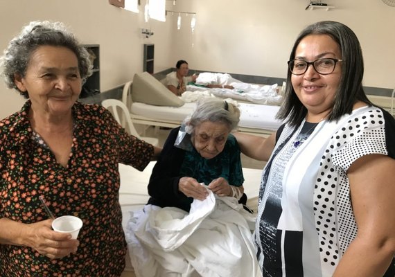 Anciã faz sua primeira cirurgia aos 103 anos em Arapiraca