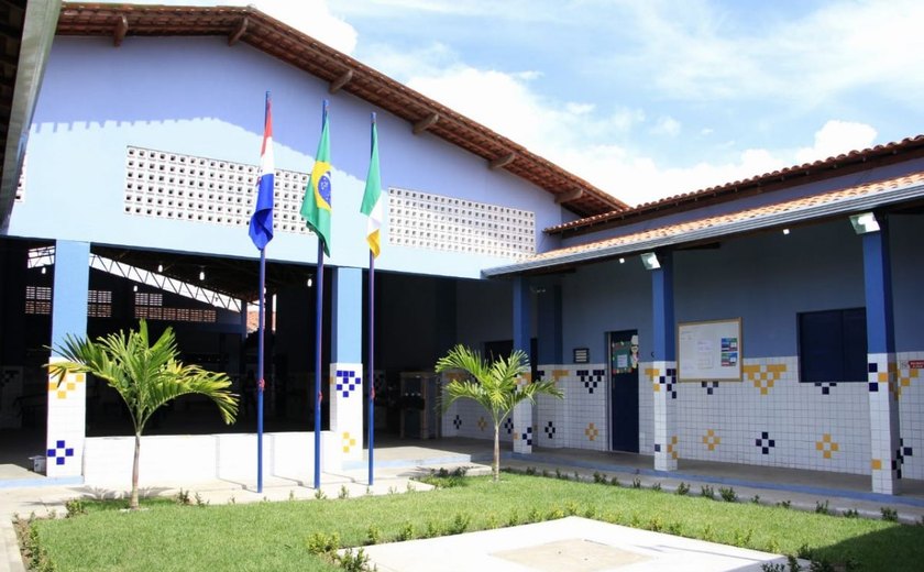Governo de Alagoas entrega Escola Manoel André ampliada em Arapiraca