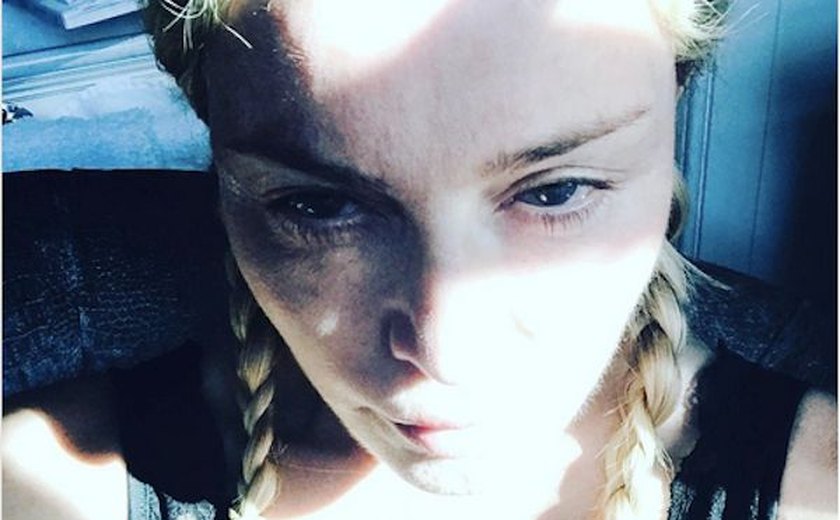 Madonna compartilha selfie e se compara à personagem de 'Game of Thrones'
