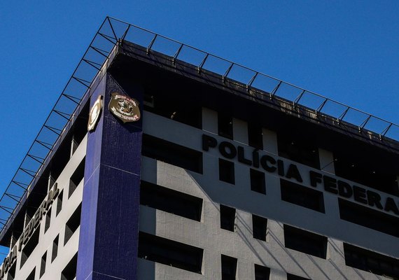 Polícia Federal faz operação contra fraudes na Caixa Econômica