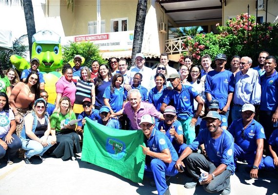 MPT comemora contratação de cooperativa de catadores para coleta seletiva em Marechal