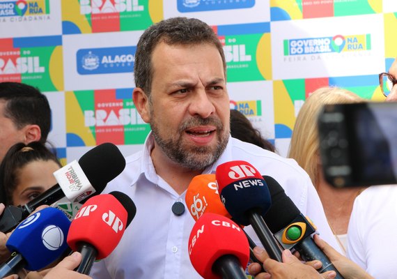 Vídeo: Feira da Cidadania reúne mais de cinco mil pessoas em Maceió