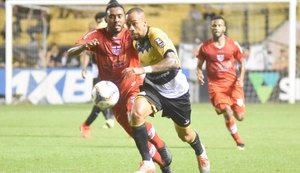 Melhor visitante, CRB vence Criciúma em SC e diminui distância para o G4 da Série B