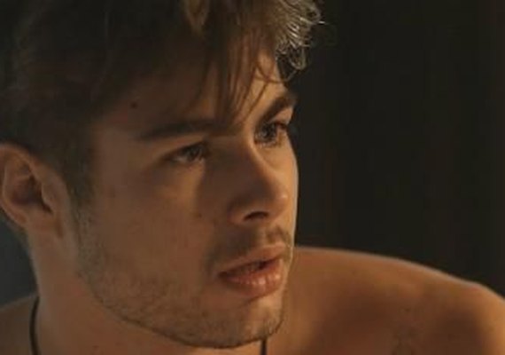 'Rock Story': Léo agarra DJ e é acusado de assédio sexual
