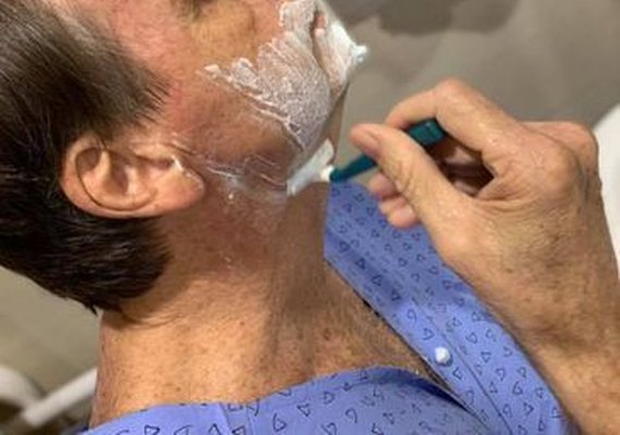 Jair Bolsonaro tem alta da Unidade Semi-Intensiva