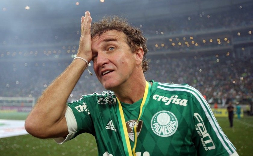 Cuca é novamente o técnico do Palmeiras cinco meses após saída