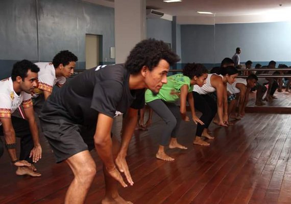 Diteal abre inscrições para aulas gratuitas de danças afro-brasileiras no Complexo Cultural Teatro Deodoro