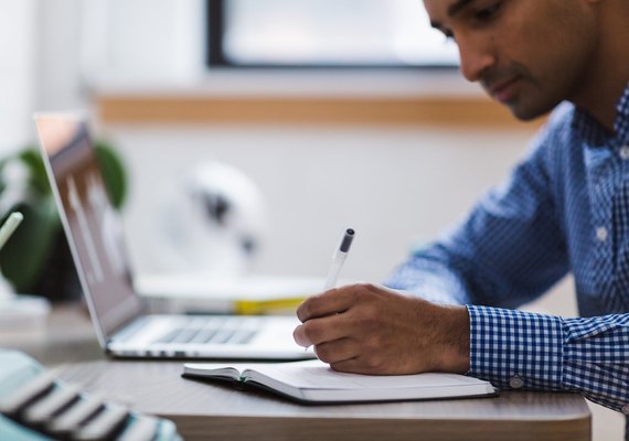 Ufal esclarece que curso EaD estão mantidos e alunos têm direitos garantidos