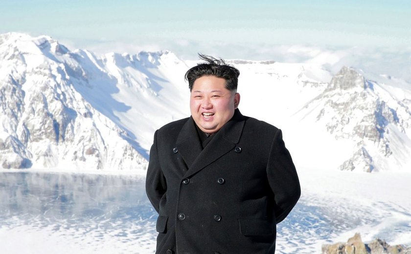 Fronteira intercoreana prepara tapete vermelho para Kim Jong-un