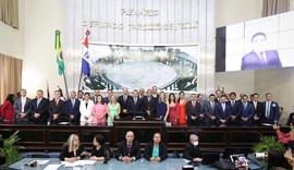 Parlamentares da 20ª Legislatura tomam posse