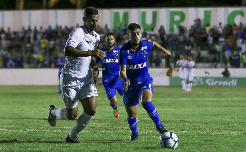 Murici é derrotado em casa pelo Cruzeiro e se complica na Copa do Brasil