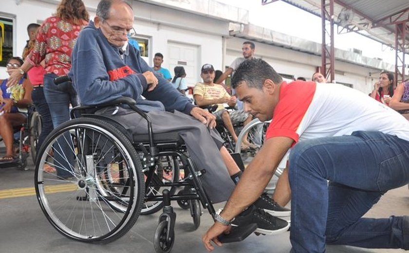 Pestalozzi de Maceió realiza mutirão de entrega de cadeiras de rodas