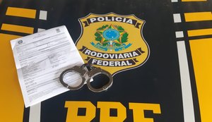 PRF prende foragido da Justiça transportando mercadorias sem nota fiscal na BR-316