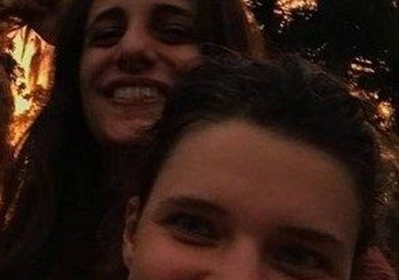 Linzmeyer se declara para a namorada na web e já a apresentou à família