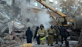 Edifício desaba na Rússia; ao menos 4 morreram e dezenas estão desaparecidas
