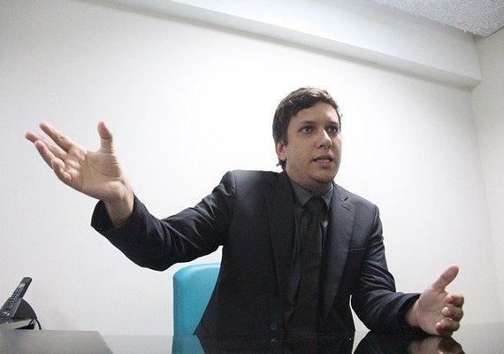 Para presidente do CEDH, decreto de posse de arma é 'cortina de fumaça'