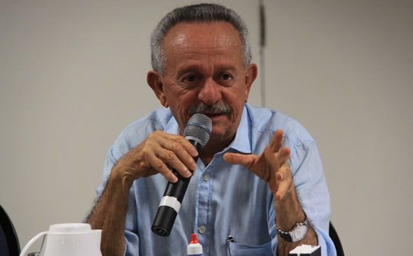 Senador Benedito de Lira aposta em Rui Palmeira para o governo em 2018