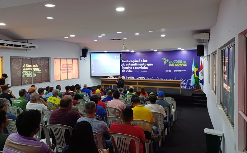 PRF participa de ação educativa da Operação Nacional de Segurança Viária 2025, em São Miguel dos Campos