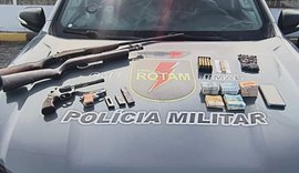 Homem é preso com quatro armas durante ação por violência doméstica em Pão de Açúcar