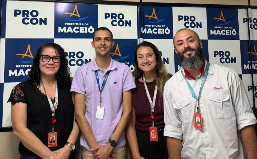 Procon Maceió se reúne com empresa de telefonia para discutir melhoria dos serviços