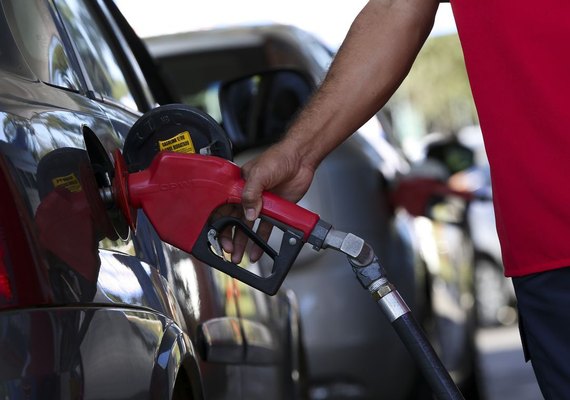 Gasolina sobe 2,69% na 1ª quinzena de setembro em Alagoas