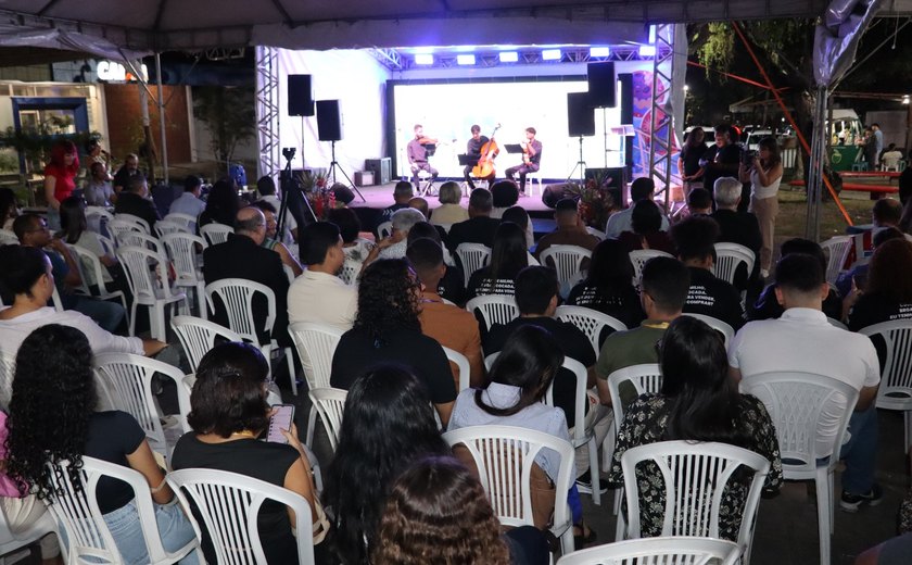 Vídeo: Rádio Ufal leva ouvintes ao maior evento de divulgação científica da Universidade