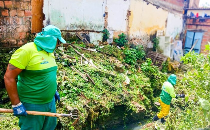 Mutirão leva diversos serviços de manutenção para comunidades de Maceió