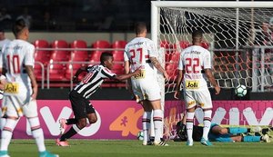 Atlético-MG vira e acaba com 100% do São Paulo no Morumbi