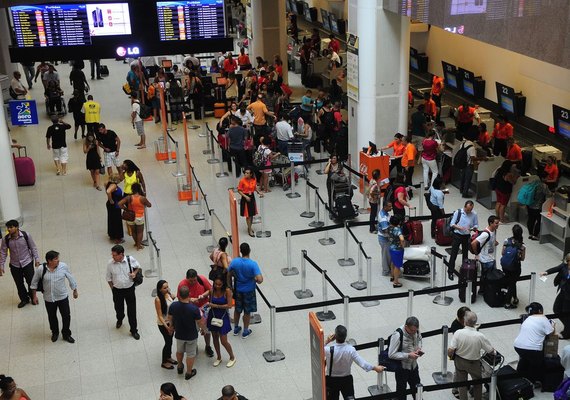 Estados poderão isentar compras de turistas estrangeiros de ICMS