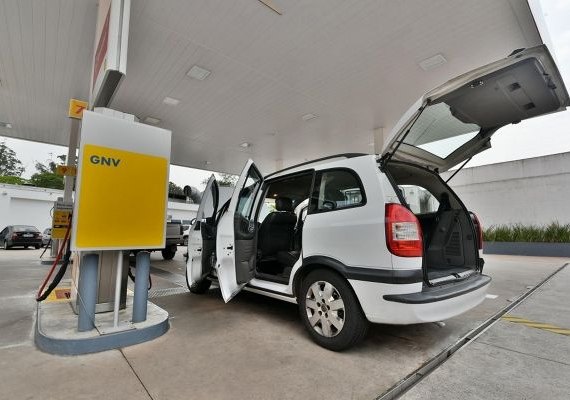 Saiba como identificar o combustível mais econômico para o seu veículo