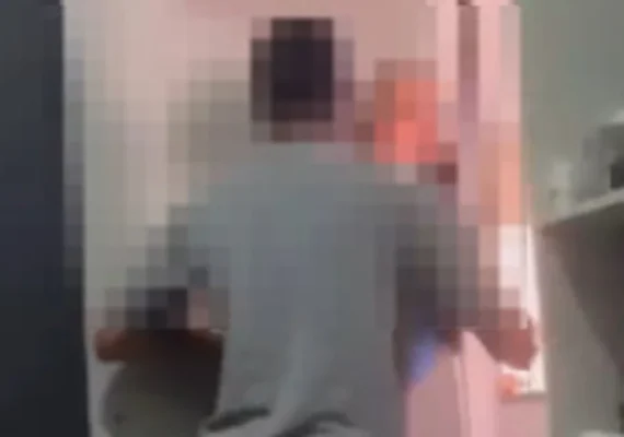 Confusão: influenciadora alagoana encontra homem na cama com ex-marido e fica revoltada