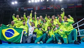 Carol Almeida, Jucielen Romeu e Bárbara Santos ganham ouros no boxe