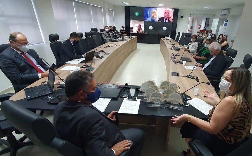 MP outorga selo de responsabilidade social parceiros do Sistema Socioeducativo