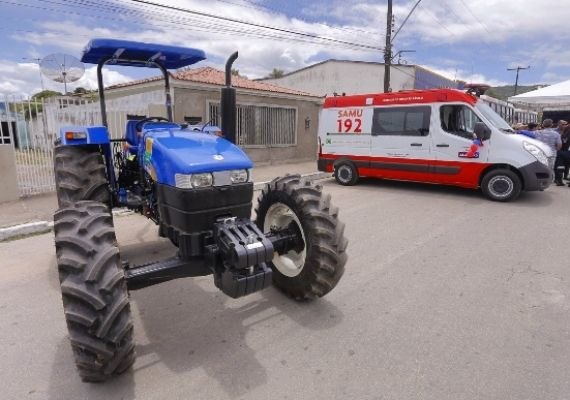 Renan Filho anuncia em Cacimbinhas lançamento do PAA Estadual
