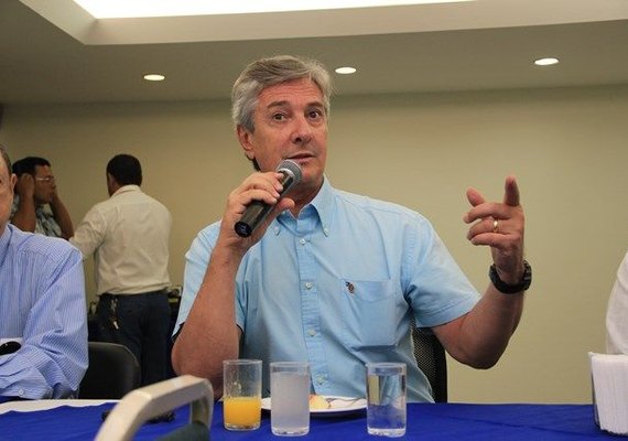 Fernando Collor anuncia desistência da candidatura ao Governo de Alagoas