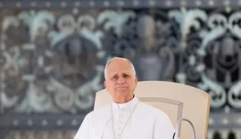 Papa Leão XIV pede cessar-fogo imediato na guerra no Irã