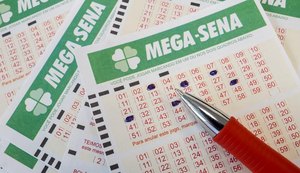 Acumulada, Mega-Sena promete pagar R$ 30 milhões neste sábado
