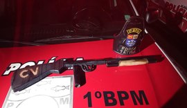 Denúncia anônima leva polícia a apreender espingarda artesanal na Vila Brejal