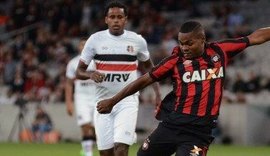 Atlético-PR vence o Santa Cruz e garante vaga nas quartas de final