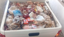Vigilância apreende 1.300 kg de produtos vencidos e estragados em supermercado