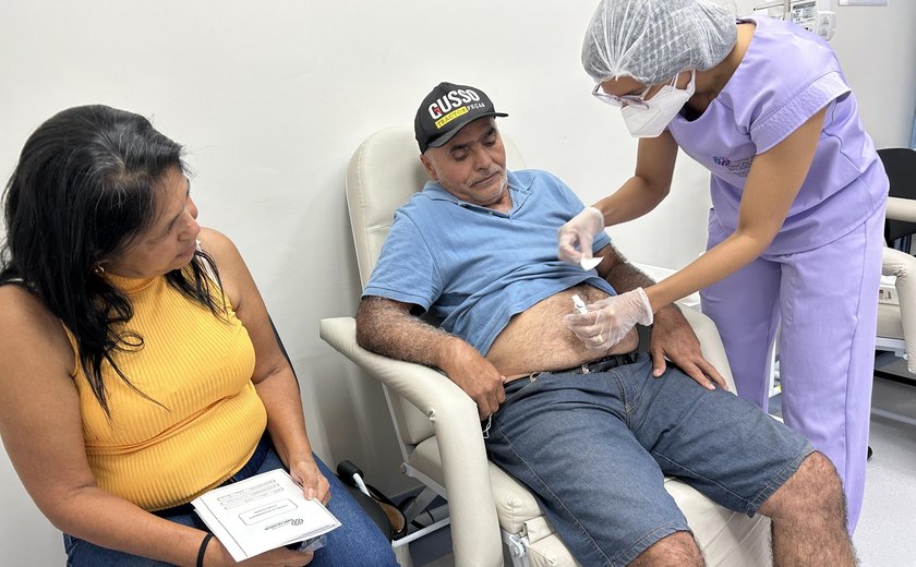 Centro Estadual de Oncologia assegura tratamento hormonal para mecânico com câncer de próstata