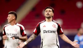 Com brilho de Arrascaeta, Flamengo vence Cruz Azul e avança à semi da Copa Intercontinental