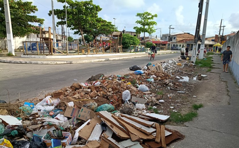 Defensoria Pública de Alagoas cobra da Prefeitura de Maceió coleta de lixo acumulado
