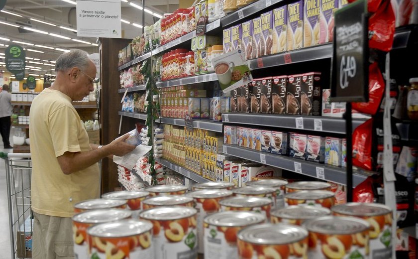 Movimento em supermercados de São Paulo cresce 18%