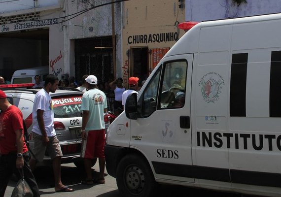 Homem de 51 anos é assassinado no bairro de Ipioca