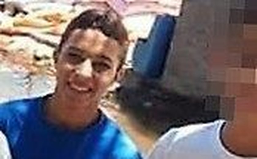 Tio de adolescente assassinado grava vídeo e pede justiça